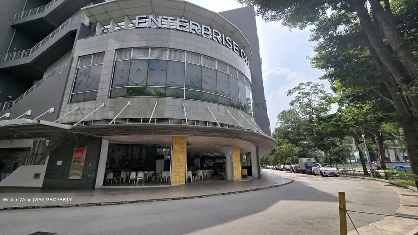 Enterprise One (D14), Factory #575908271